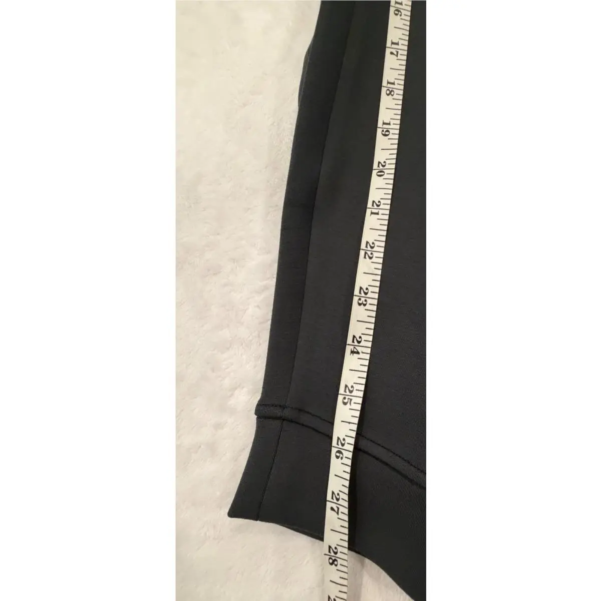Lululemon clothing - Green 3