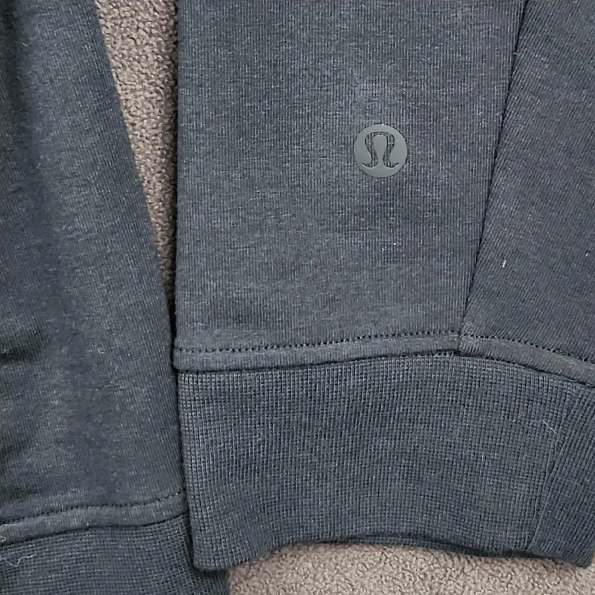 Lululemon clothing - Black 1