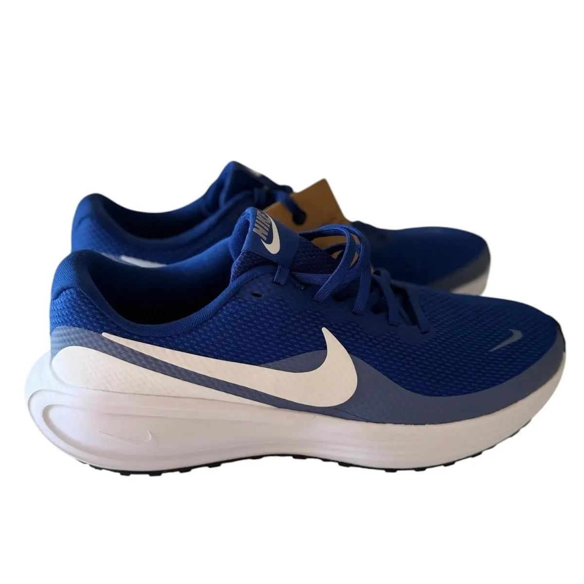 Nike Revolution 8 Mens 9.5 Deep Royal Blue White Running Shoes HJ9198-401