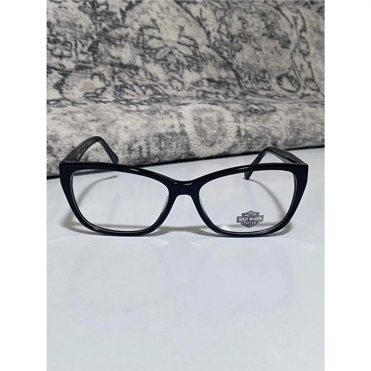Harley-davidson Cat-eye Glasses in a Glossy Black Frame