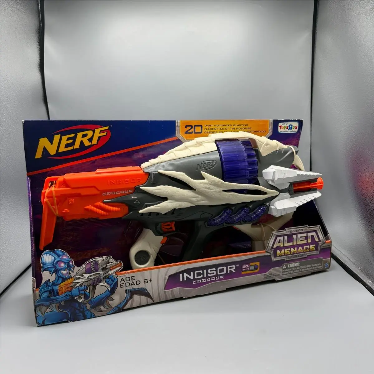 Nerf Alien Menace Incisor Blaster 20 Dart Motorized Blasting Gun