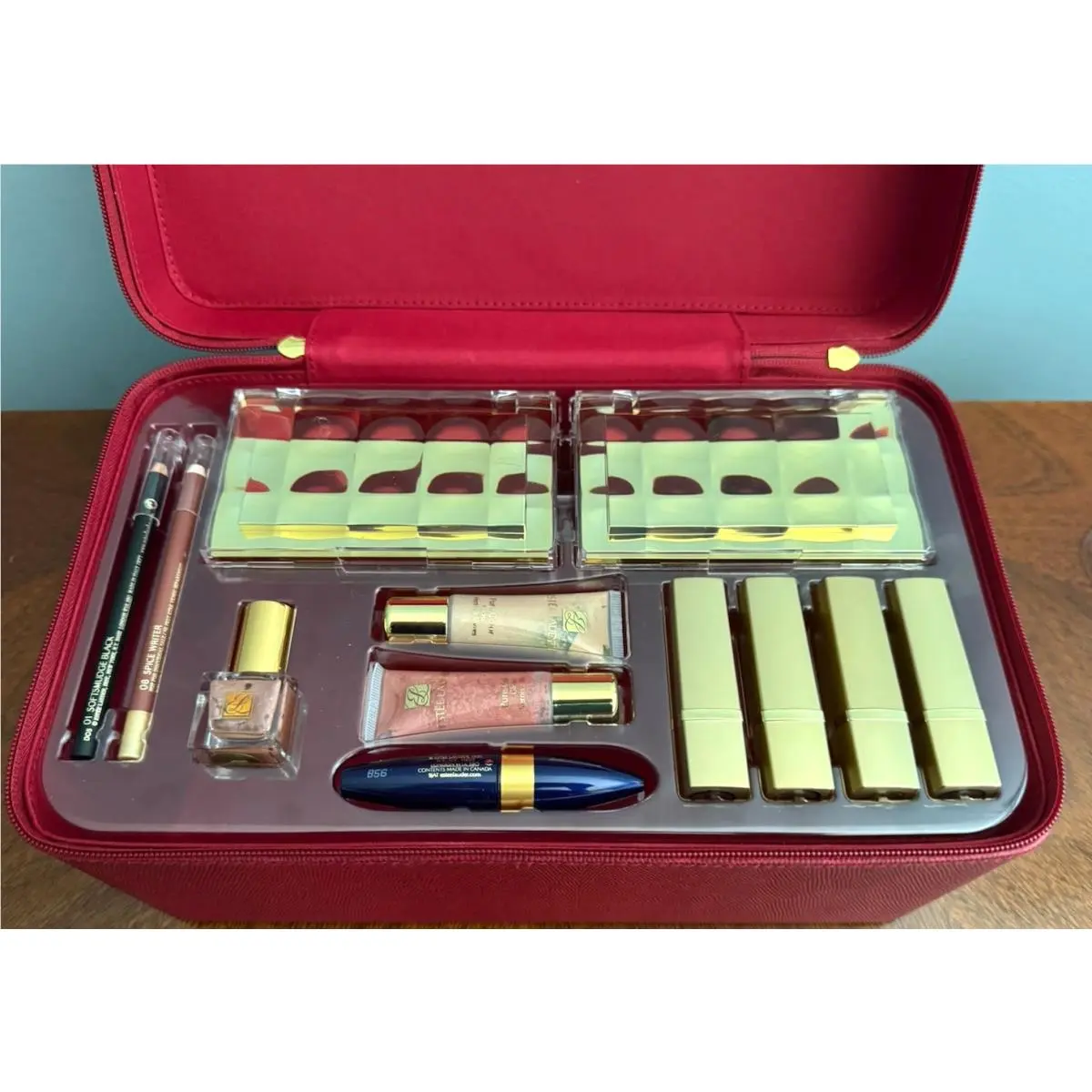 Estee Lauder 13 Piece Makeup Gift Set Lipsticks Gloss Palettes Pencils More