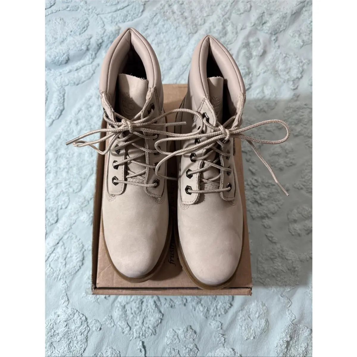 Timberland Women`s Linden Woods 6 Inch Boots Light Taupe/ Grey A2G5E Size 7.5