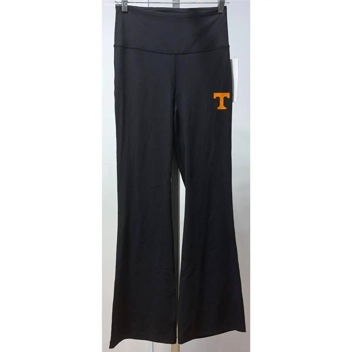 Lululemon Women`s Size 8 Groove Shr Nulu Flared Pant Regular Tenn. Volunteers