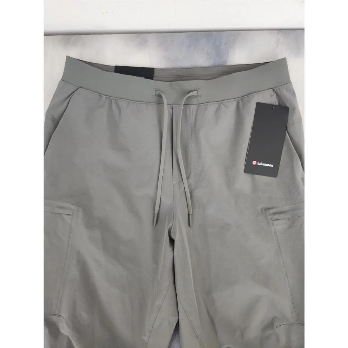 Lululemon clothing - Grey Sage 0