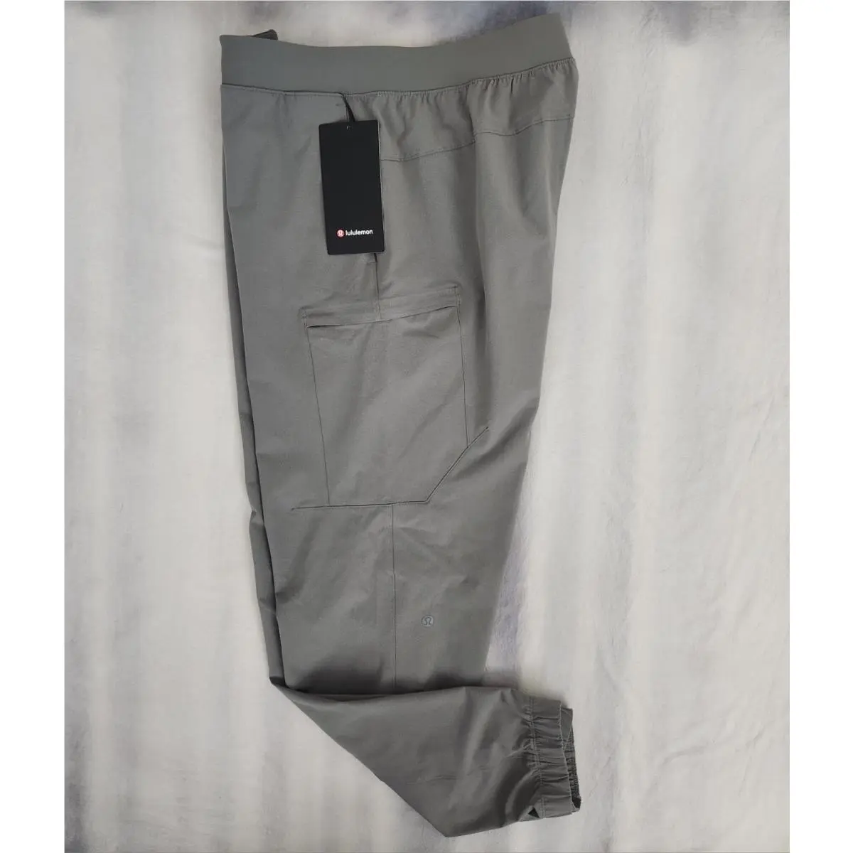 Lululemon clothing - Grey Sage 6