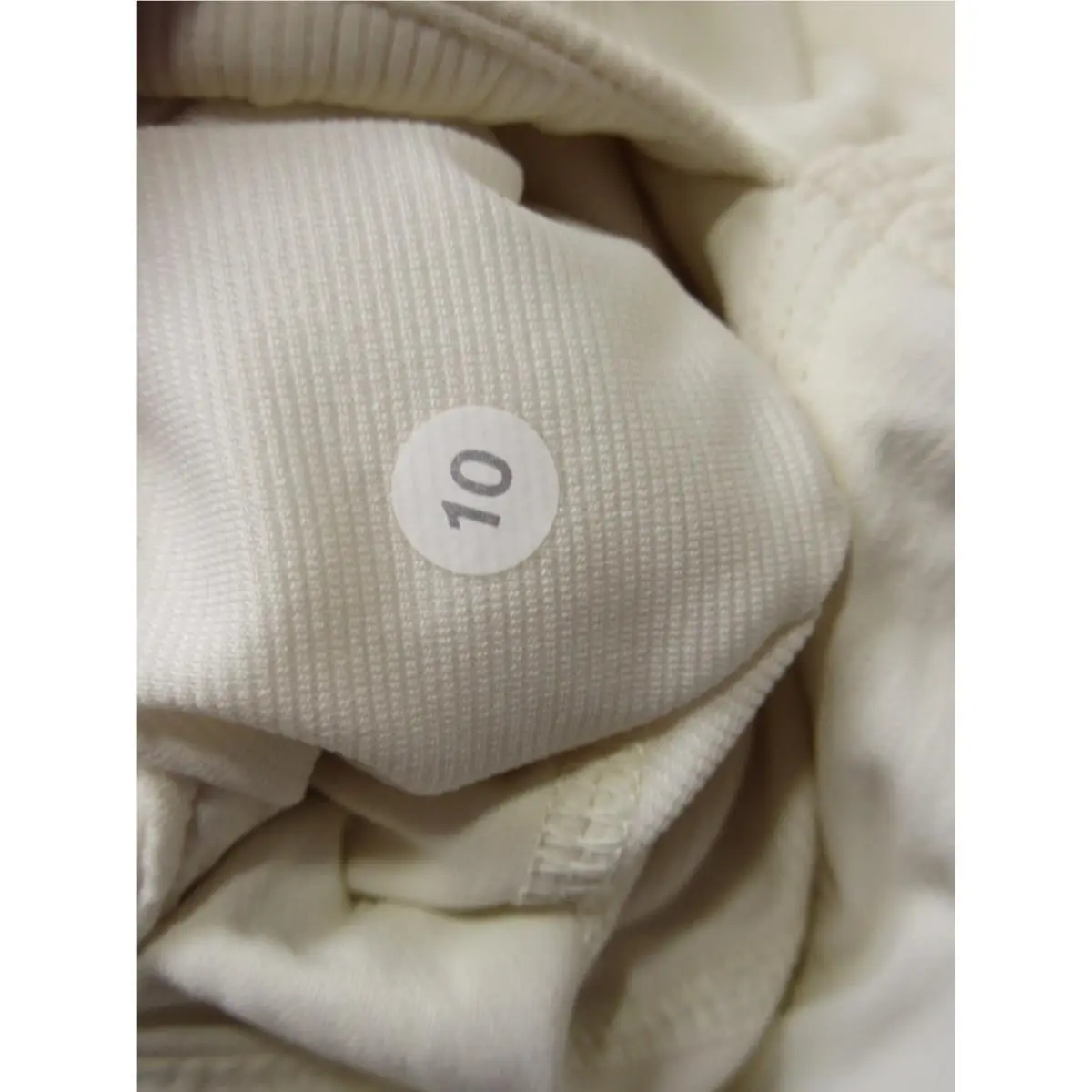 Lululemon clothing - Ivory 3