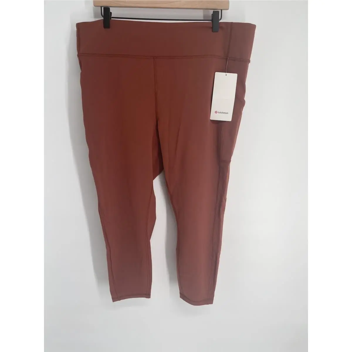 Lululemon Invigorate High Rise Leggings 25 Women Size 20 Dark Terracotta