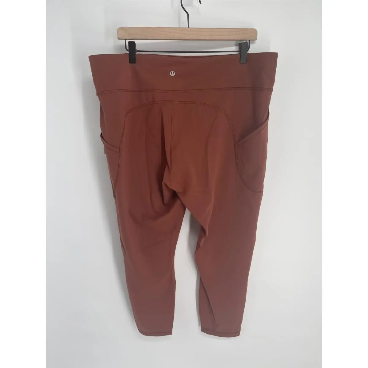 Lululemon clothing - Brown 3