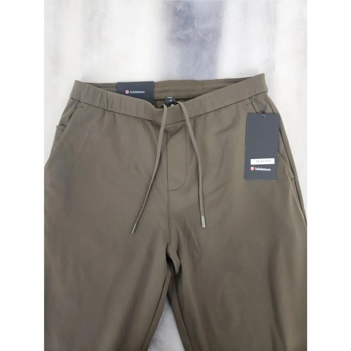 Lululemon clothing - Oliver Brown 0