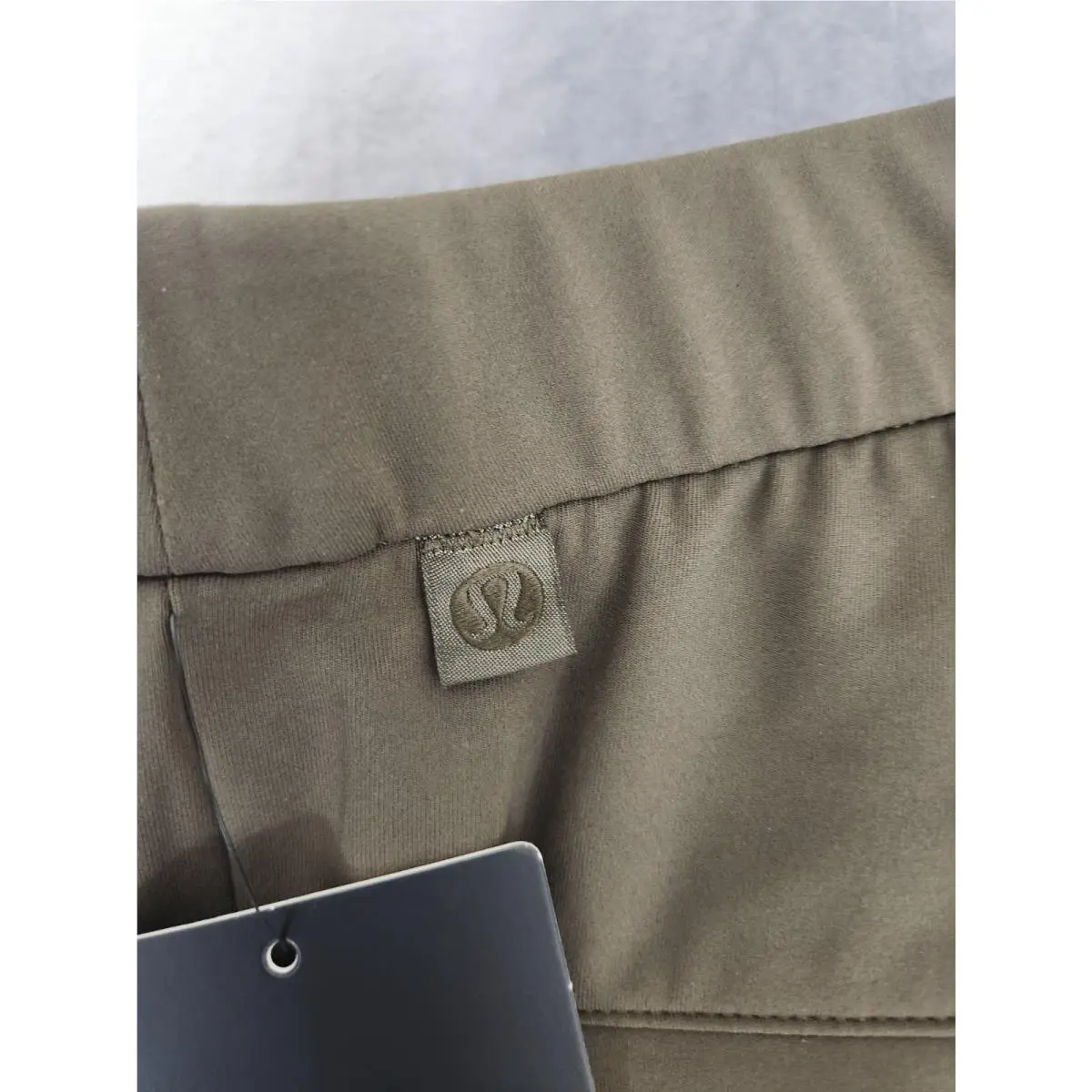 Lululemon clothing - Oliver Brown 6