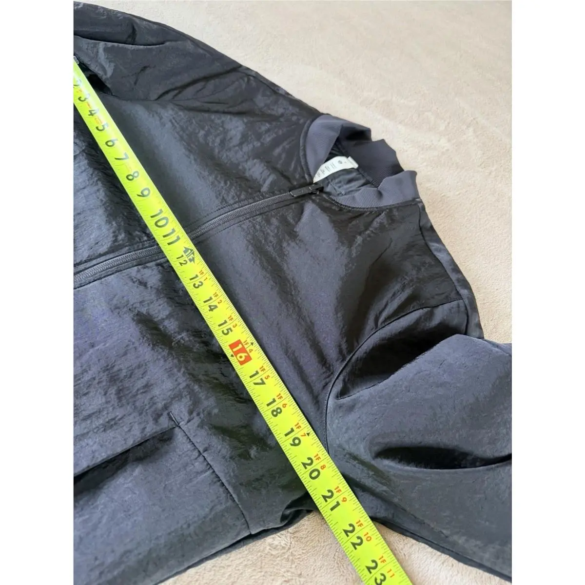 Lululemon clothing - Lululemon Non-Stop - Black 20