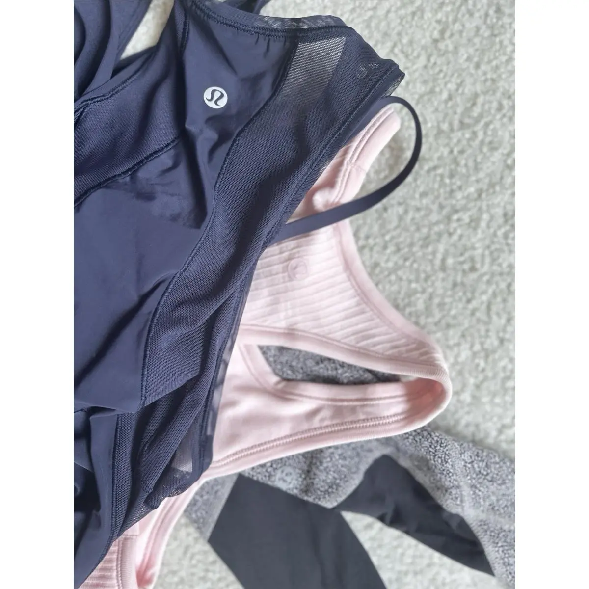 Lululemon clothing - Gray 8