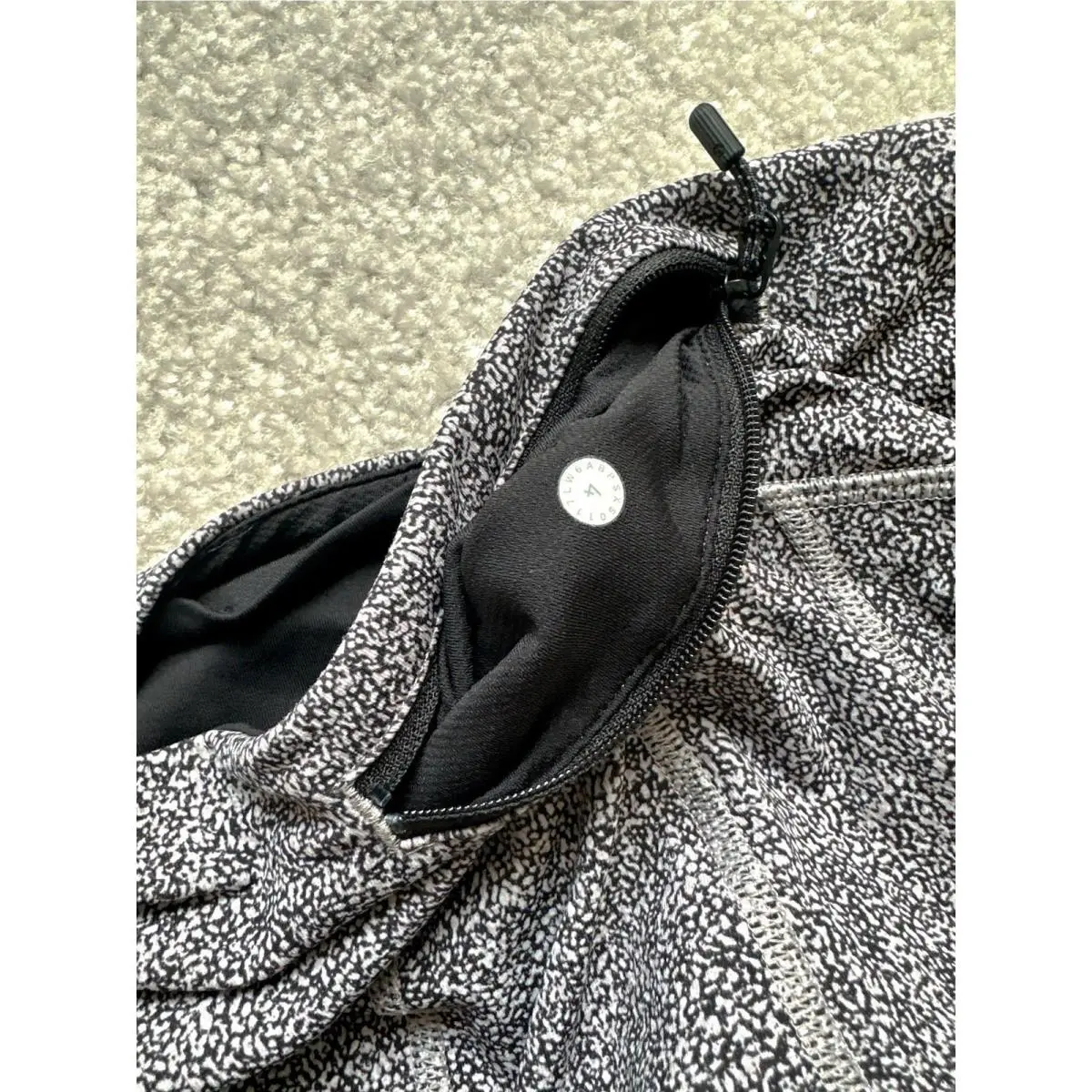 Lululemon clothing - Gray 2