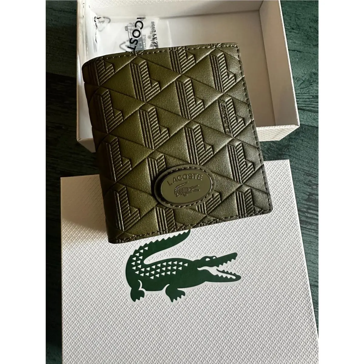 Lacoste Monogram Compact Leather Billfold Ivy Green