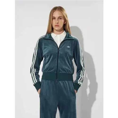 Adidas clothing - Aurora Ivy 4