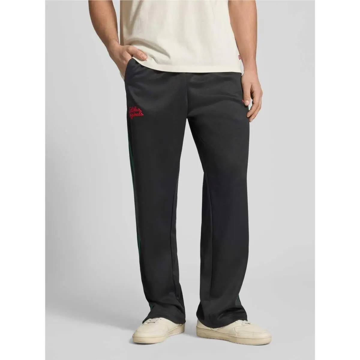 Adidas clothing - adidas Adicolor - Adicolor - KD0453 - Black / Collegiate Green 9