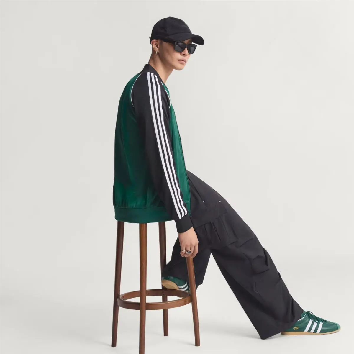 Adidas clothing - Adicolor Classics SST - Adicolor Classics SST - KE3509 - Collegiate Green 4