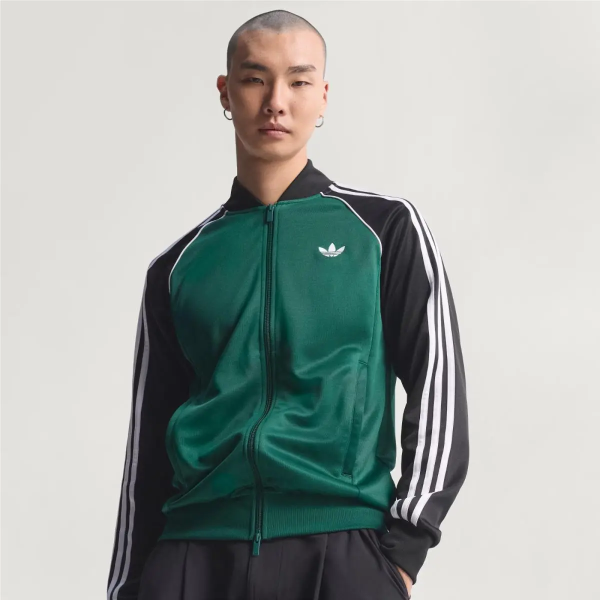 Adidas clothing - Adicolor Classics SST - Adicolor Classics SST - KE3509 - Collegiate Green 9
