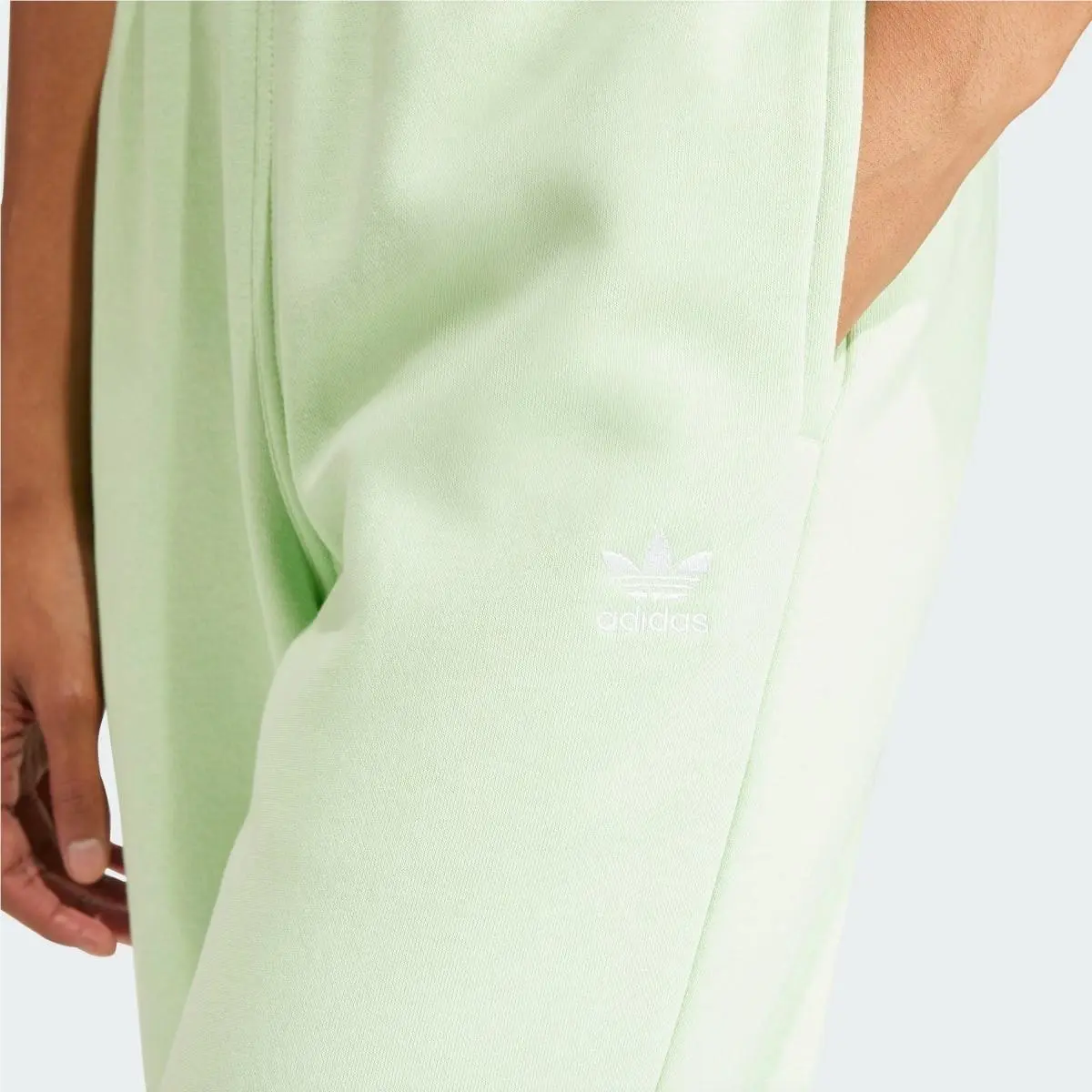 Adidas clothing - Green 3