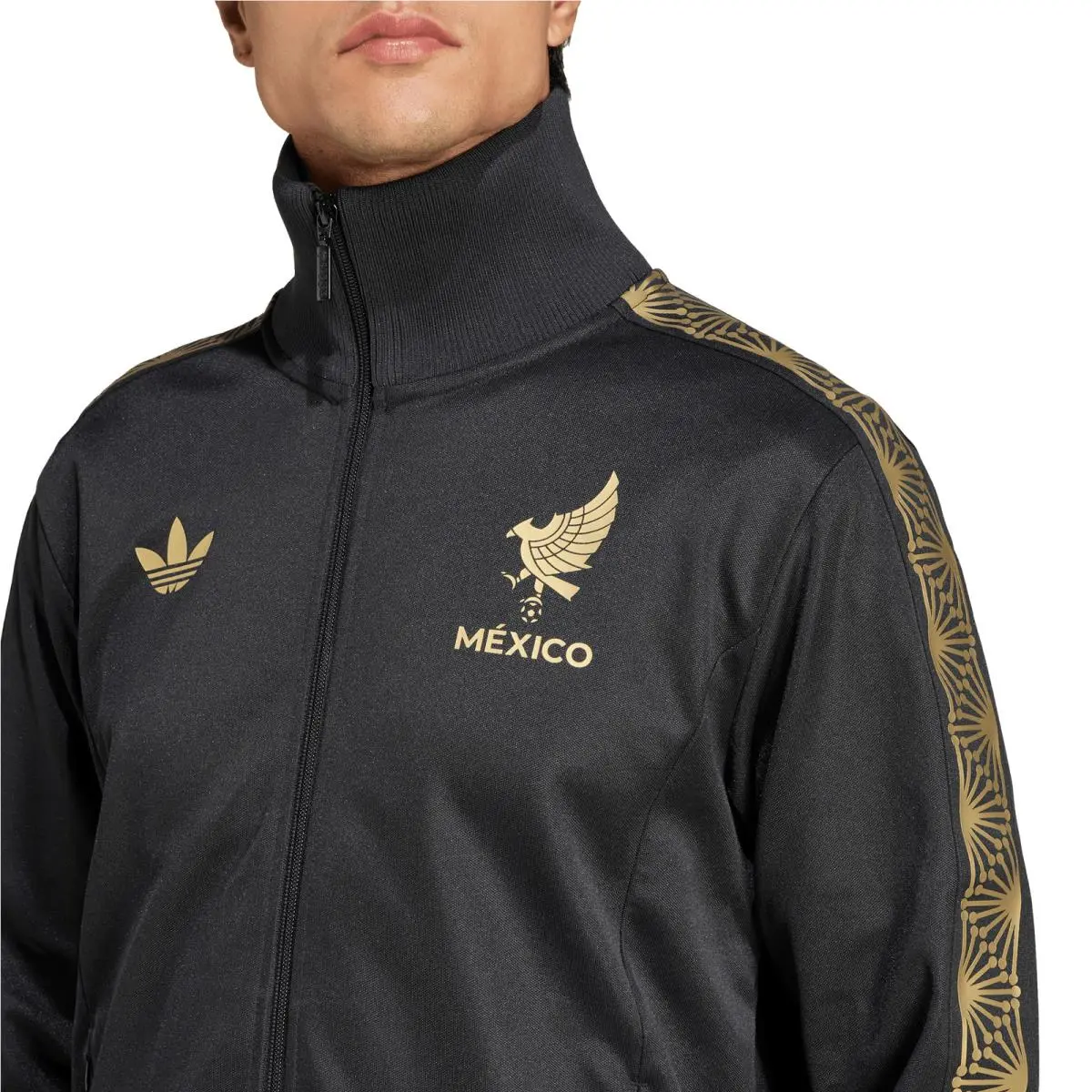 Adidas clothing - Black/ Gold 8