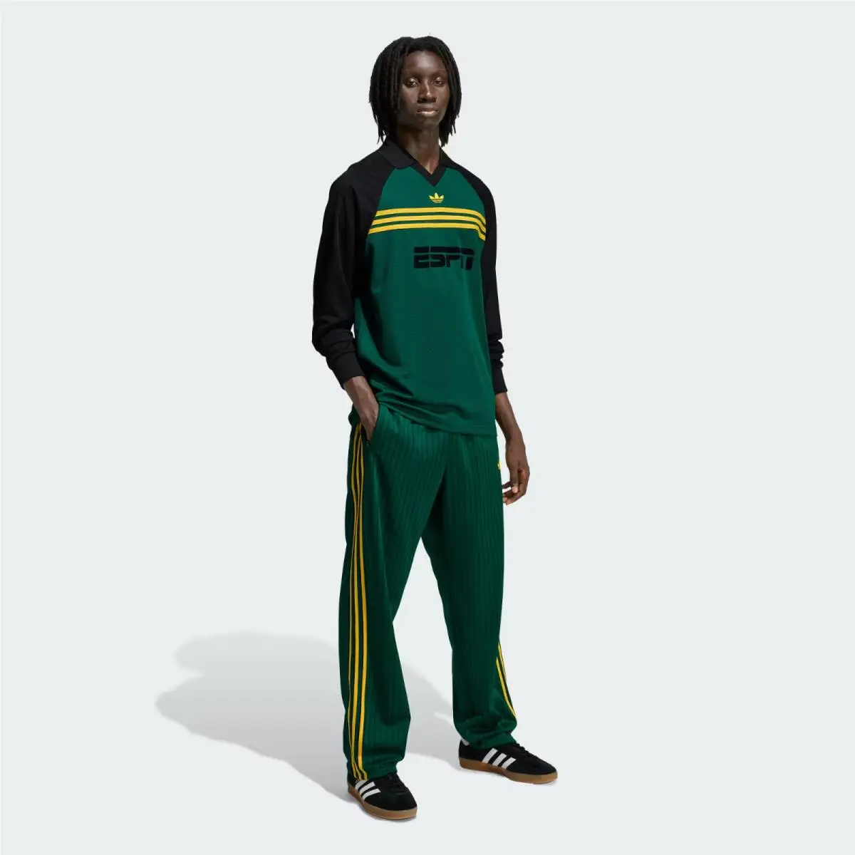 Adidas clothing - adidas Adicolor - Adicolor - KE3456 - Collegiate Green 0