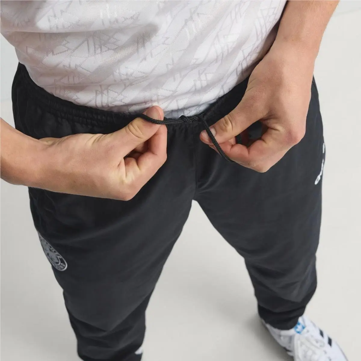 Adidas clothing - BLACK 17