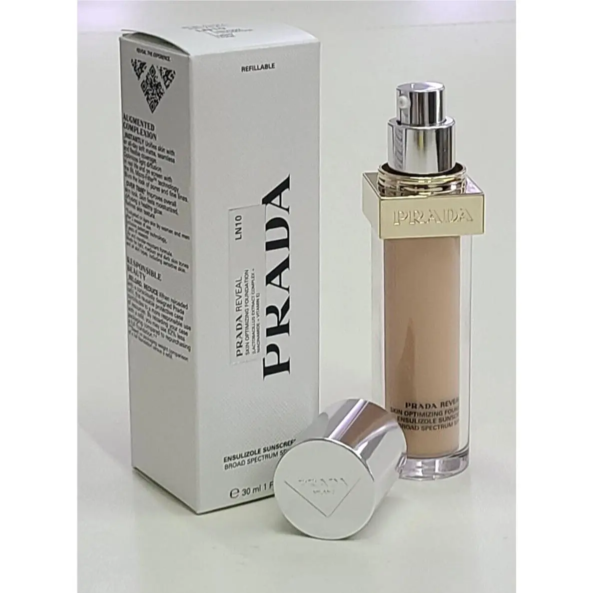 Prada Reveal Skin Optimazing Foundation LN10 Sunscreen SPF17 Refillable 1 fl oz