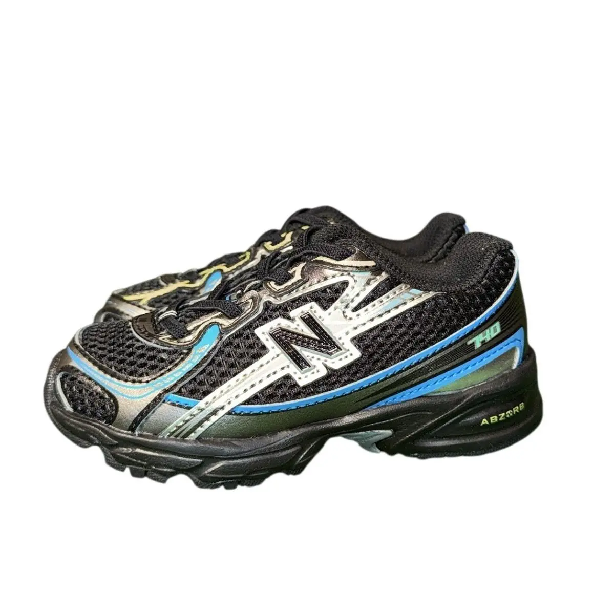 New Balance shoes - 740 - Black (UPC: 198686808178) 1
