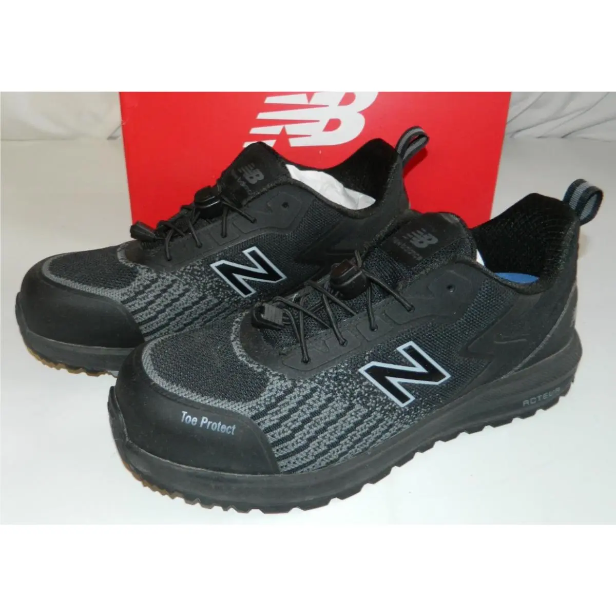 New Balance shoes - Black 1