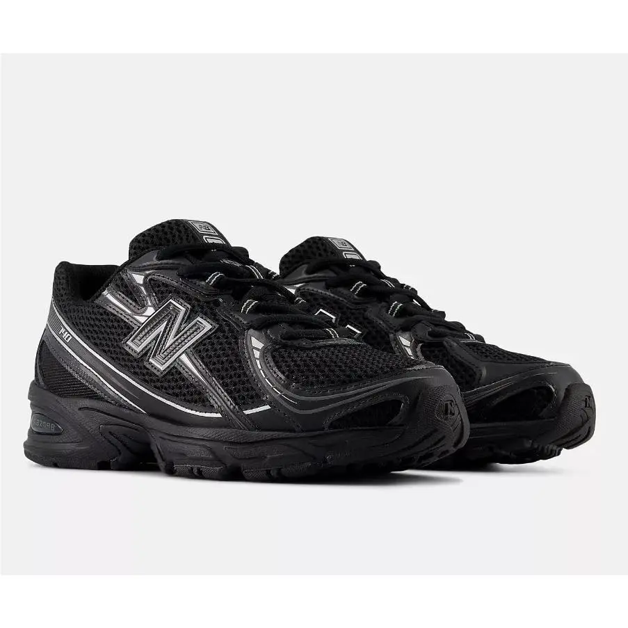 New Balance shoes - New Balance 740 - Black 0