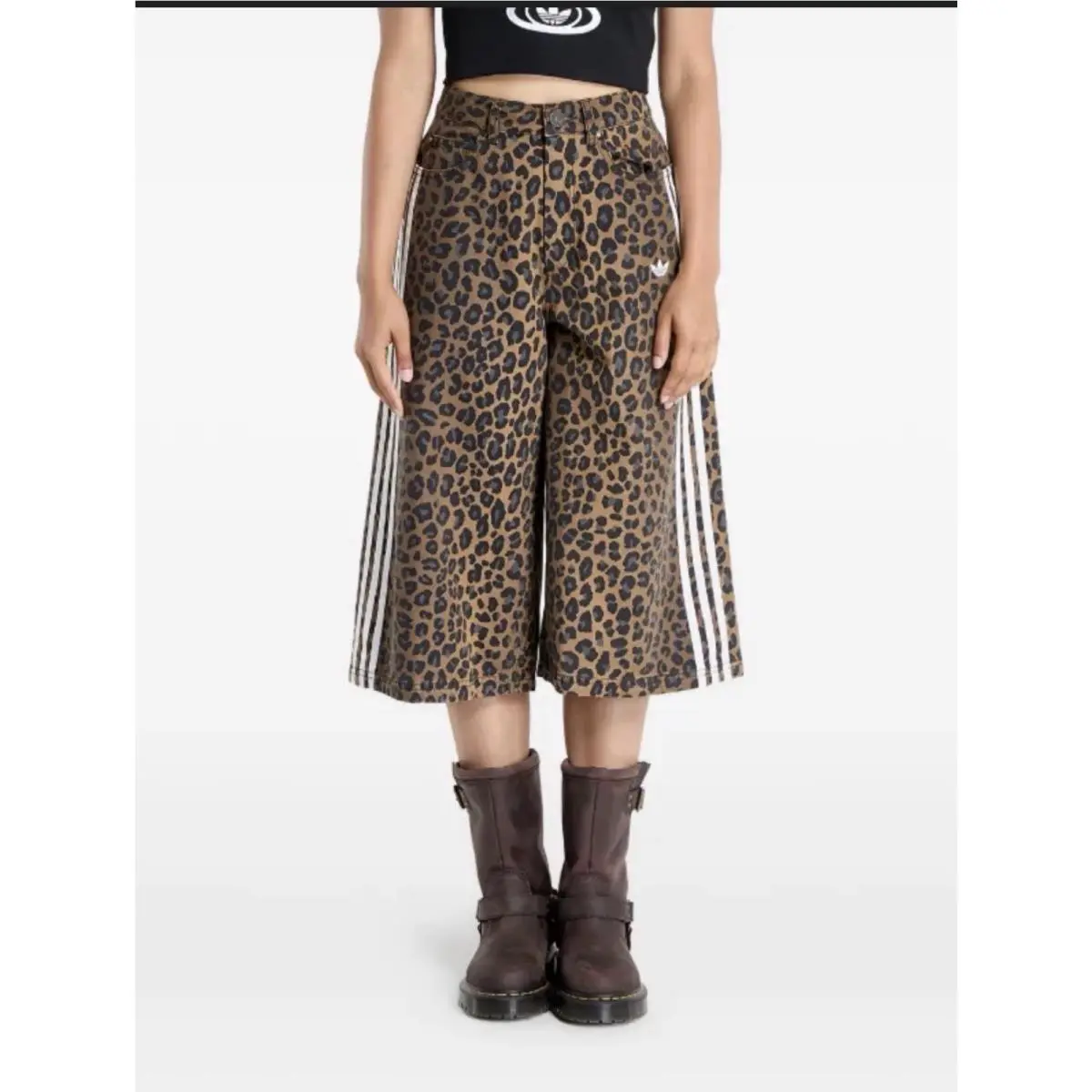 Women’s Leopard-patterned Bermuda Shorts Size 26” KA2676 by Adidas