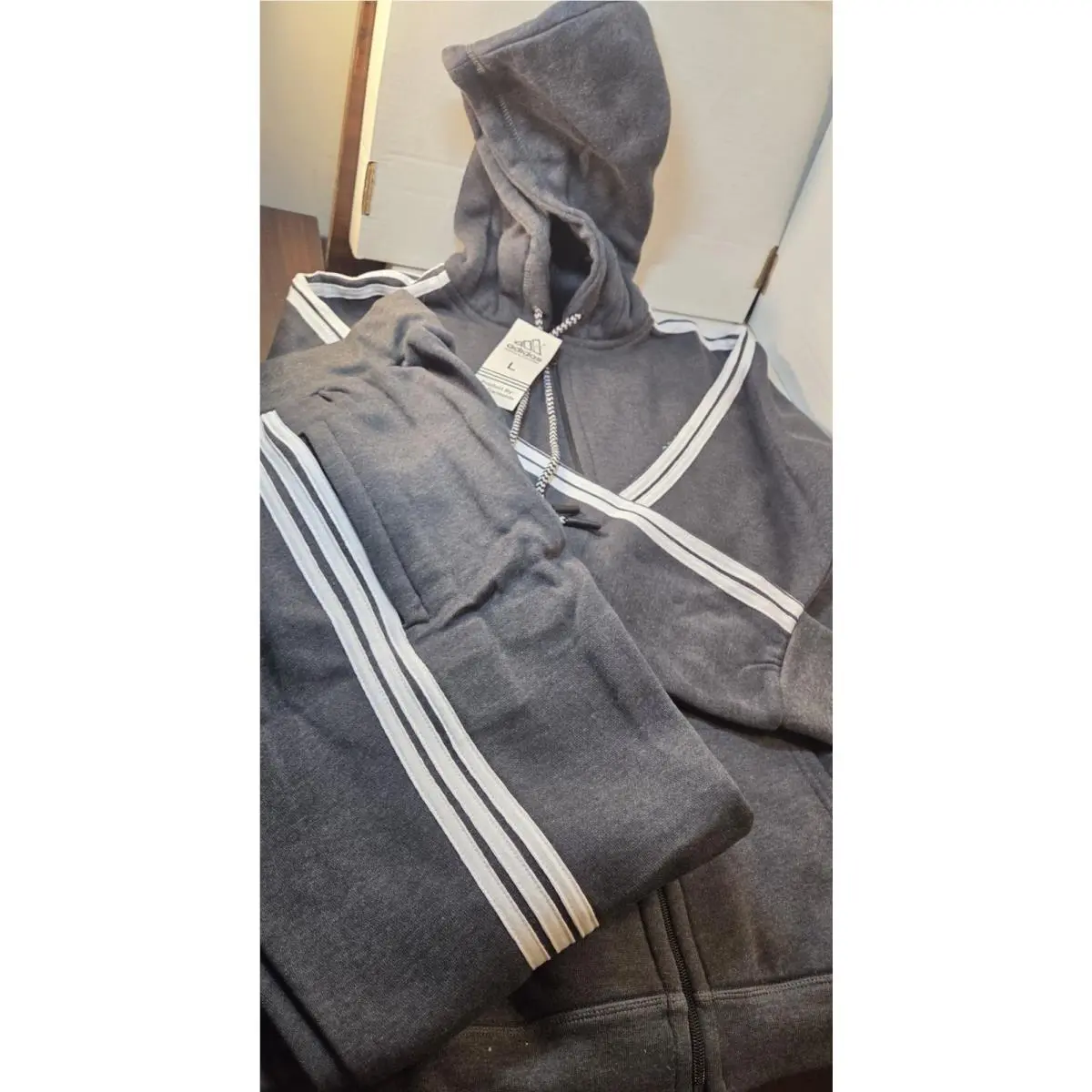Adidas 2-Piece Set – Hoodie Sweatpants Size Large - New-free Box Shipping