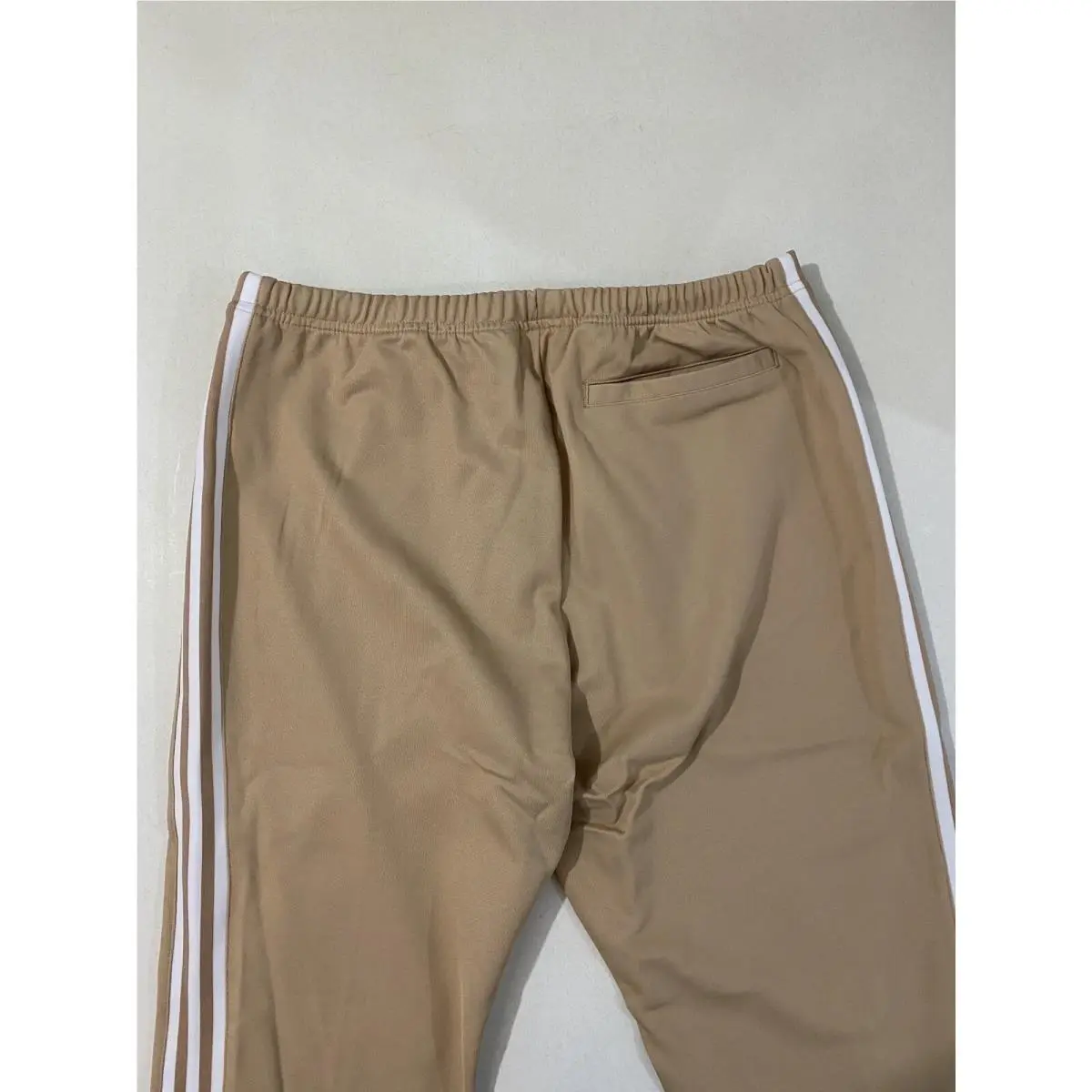 Adidas clothing - Magic Beige White 5
