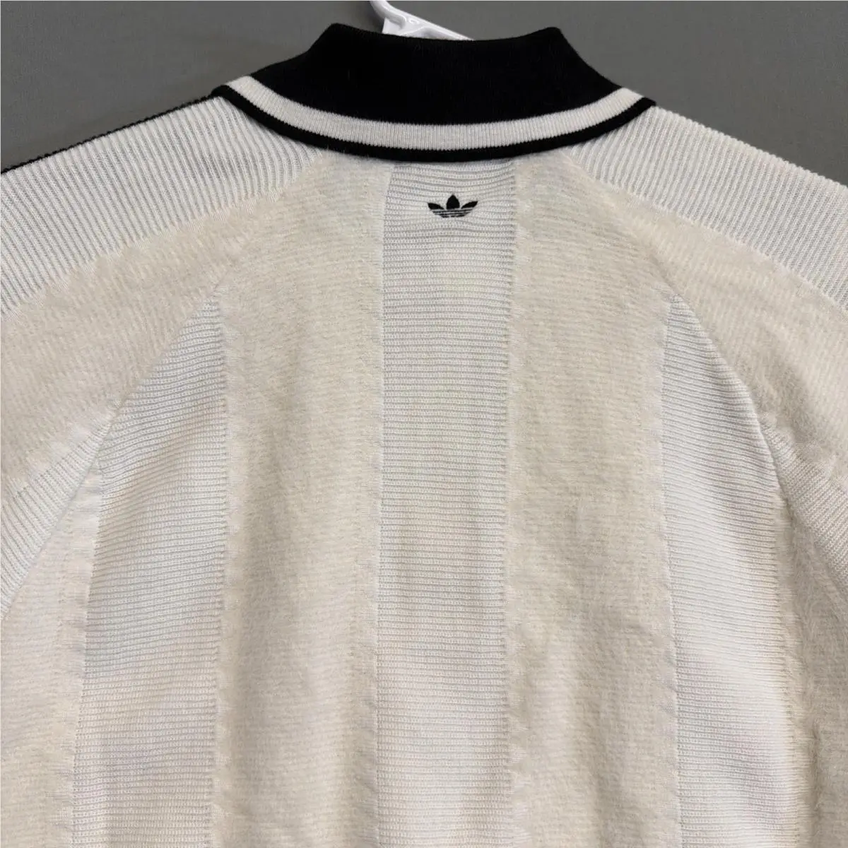 Adidas clothing - Cream White 8