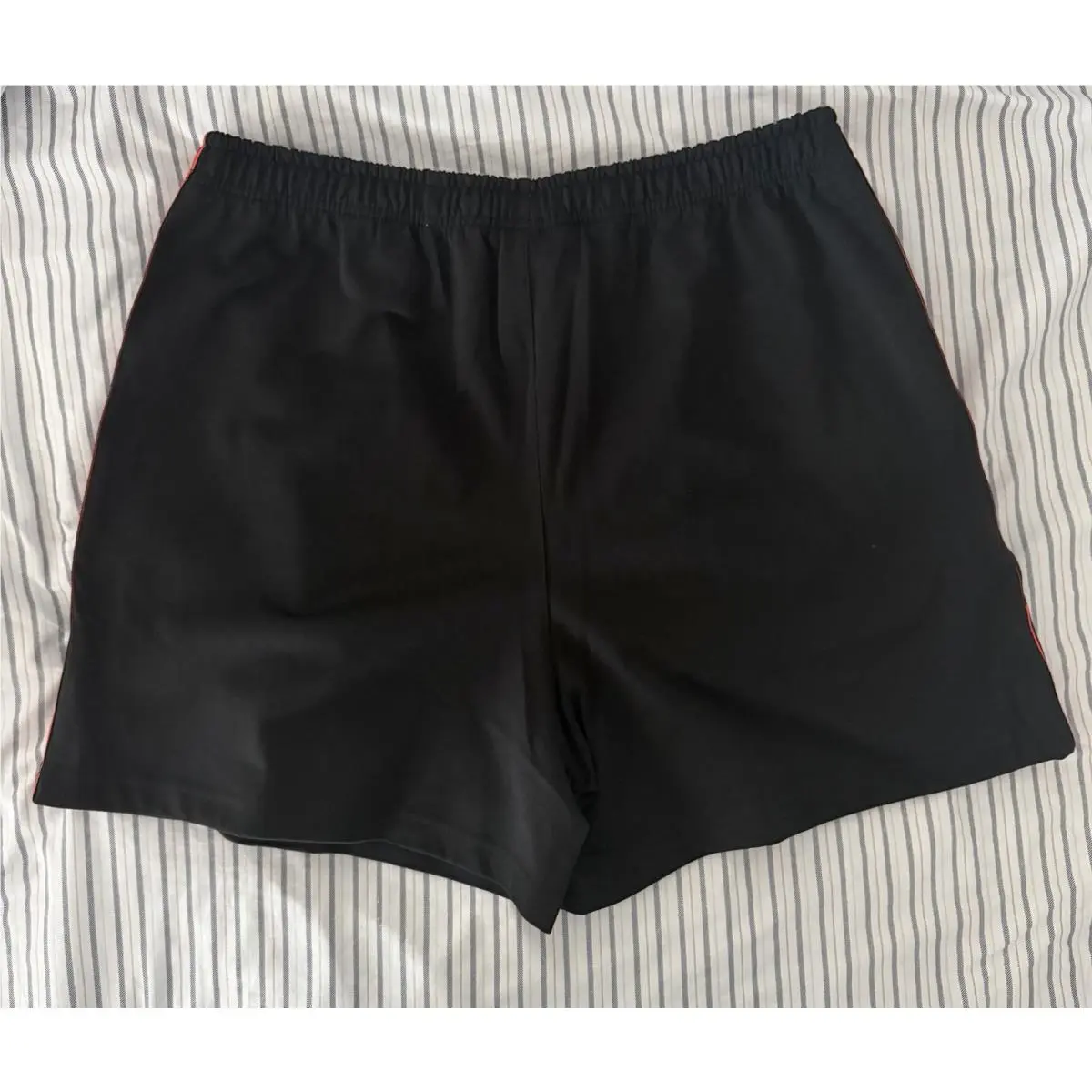 Adidas clothing - Black 3