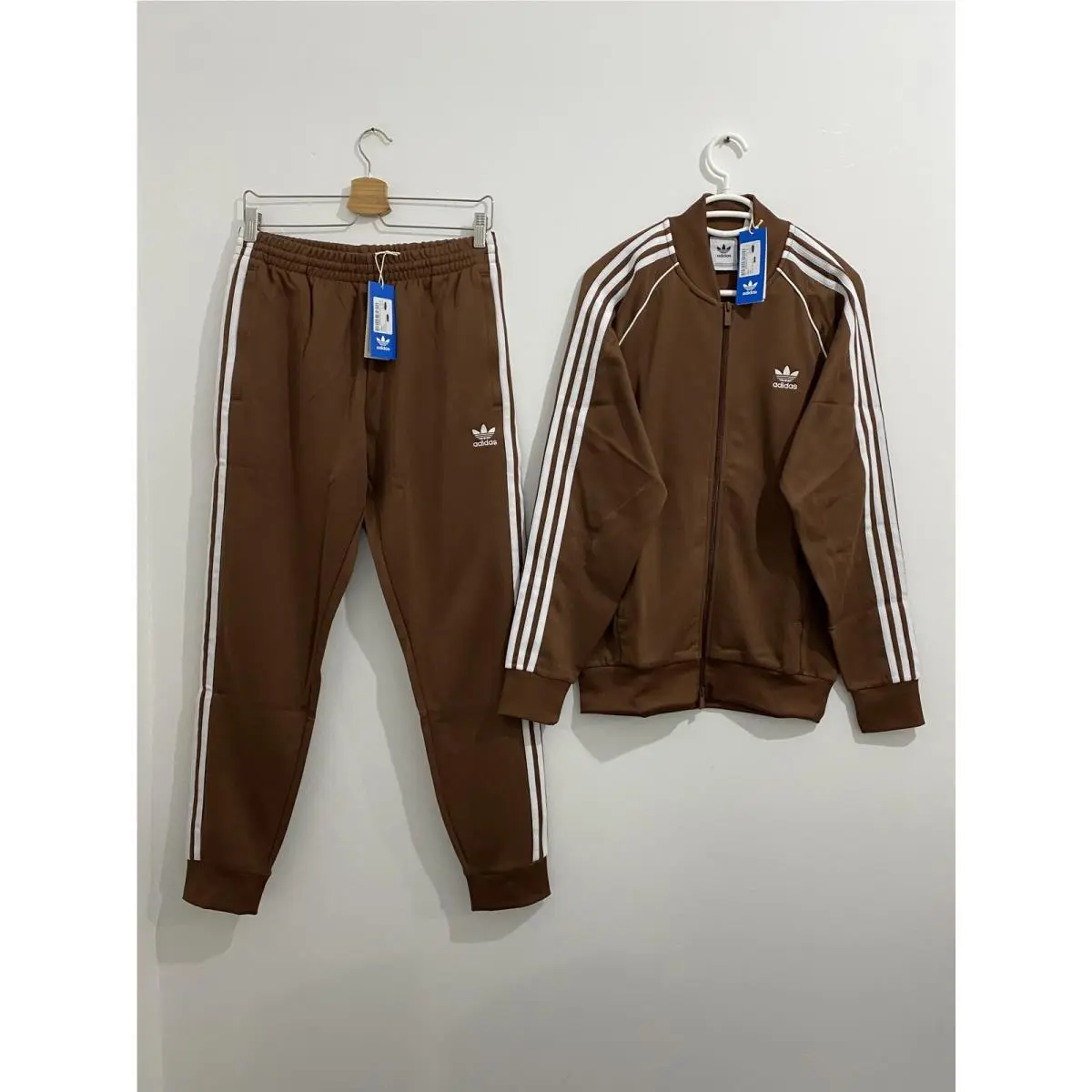 Adidas clothing - Preloved Brown White 0