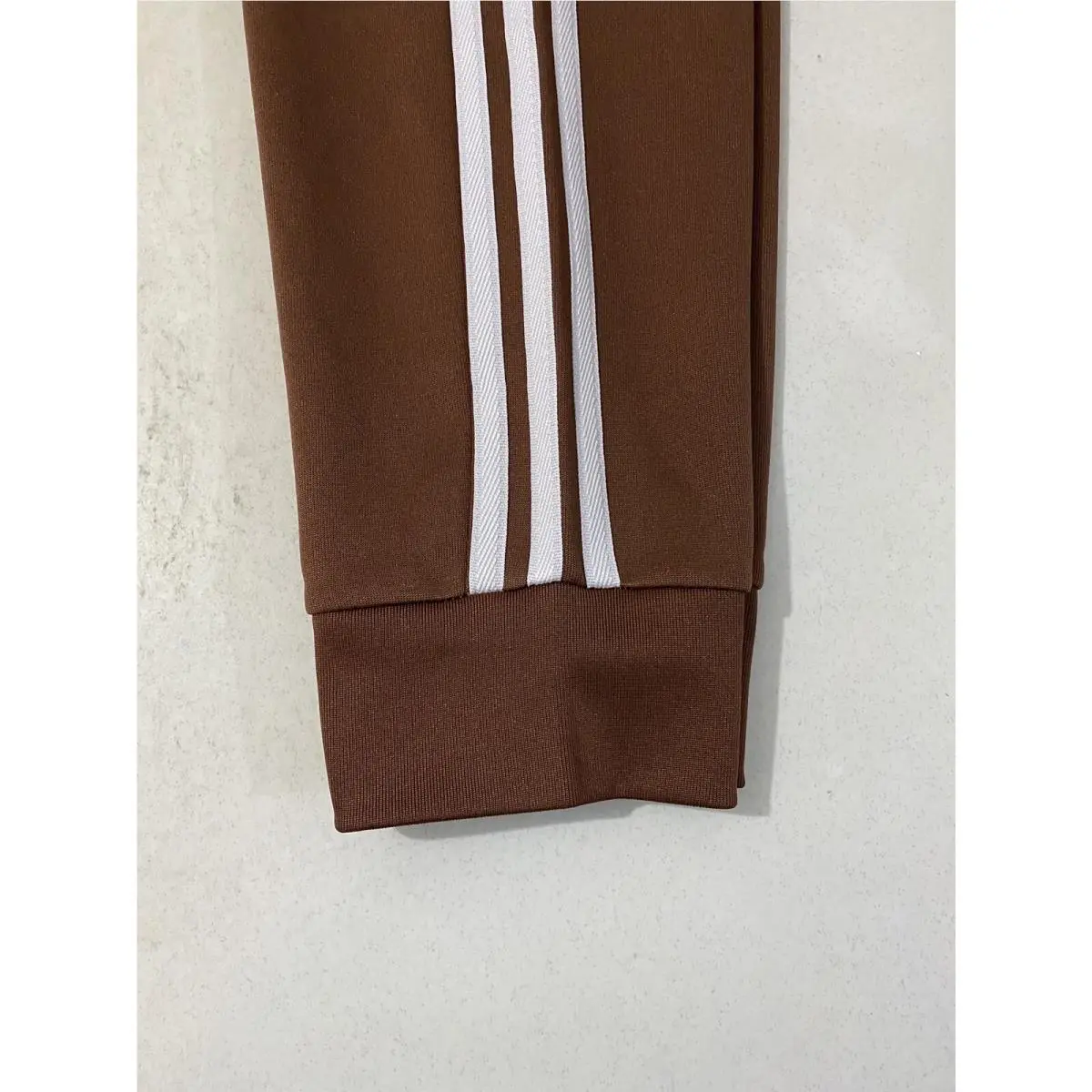 Adidas clothing - Preloved Brown White 5
