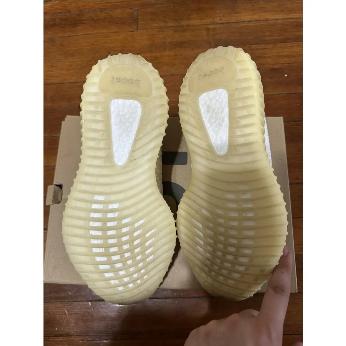Adidas shoes - adidas Yeezy Boost 350 V2 - Beige 3