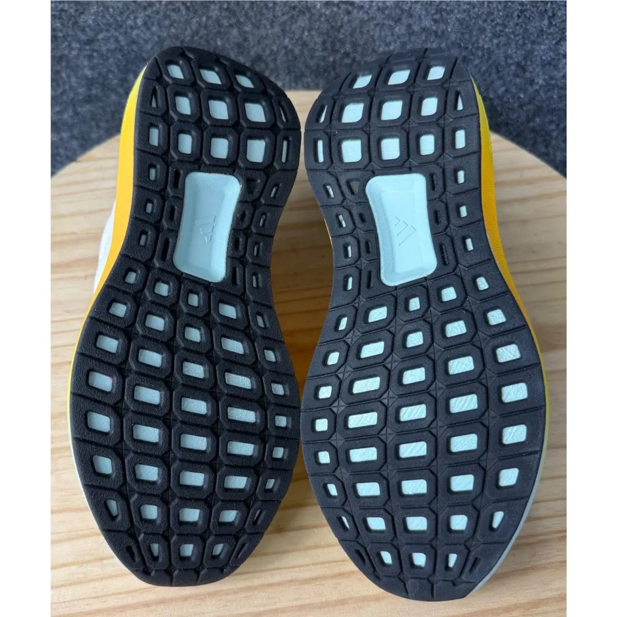 Adidas shoes - adidas Running - Running - JP9611 - White/Blue/Yellow 9