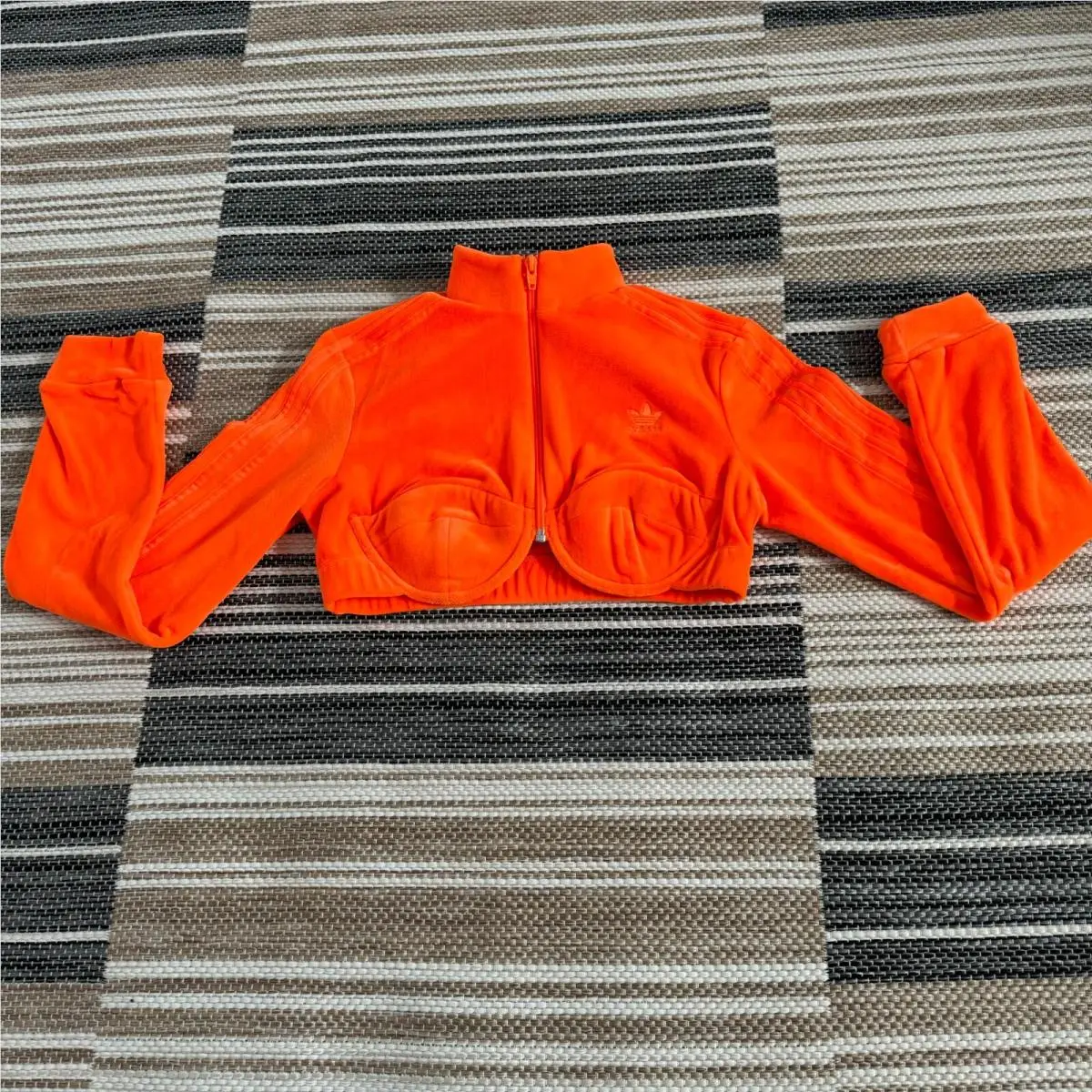 Adidas x Jeremy Scott Women`s Track Top Velour Cropped Long Sleeve Orange Medium