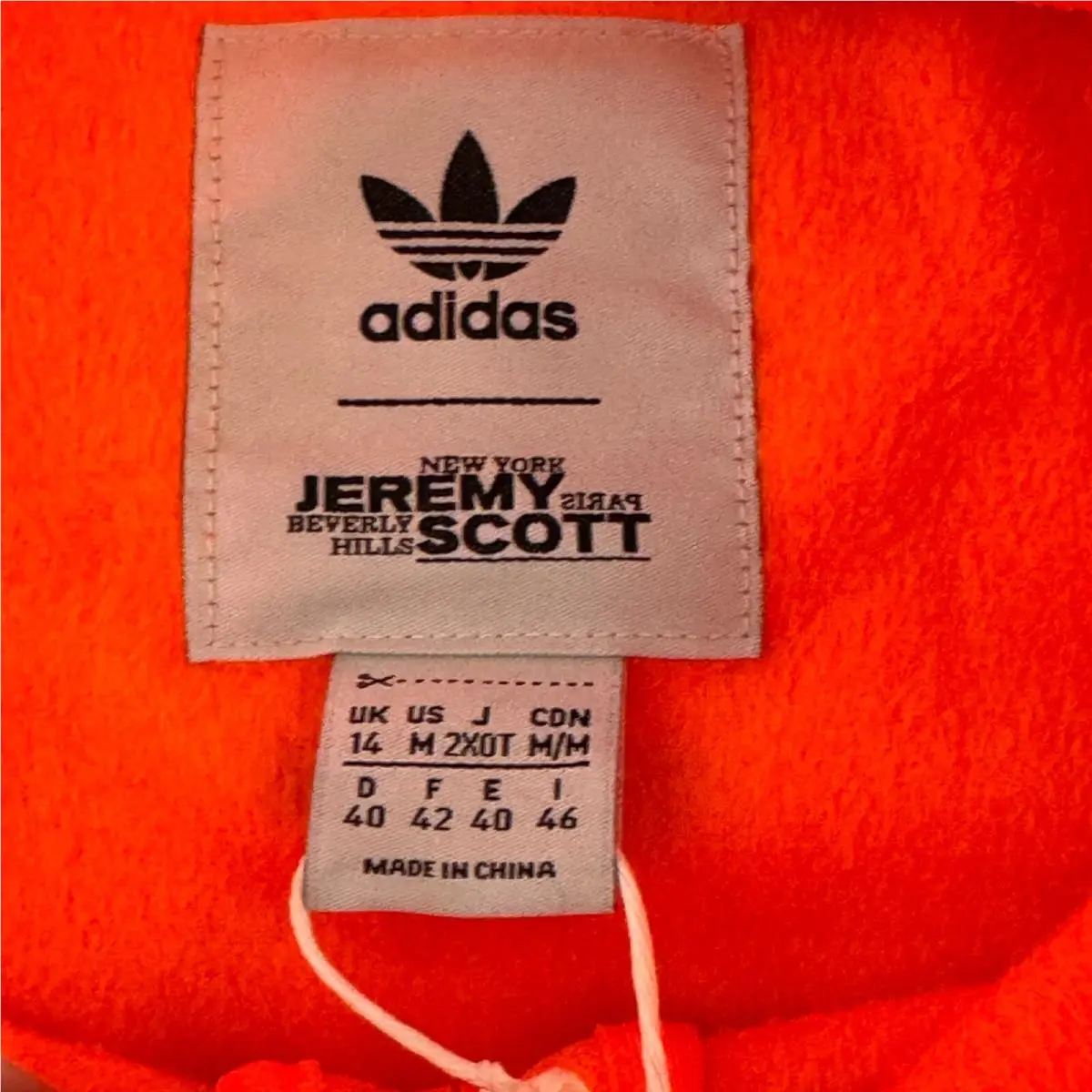 Adidas clothing - Orange 4