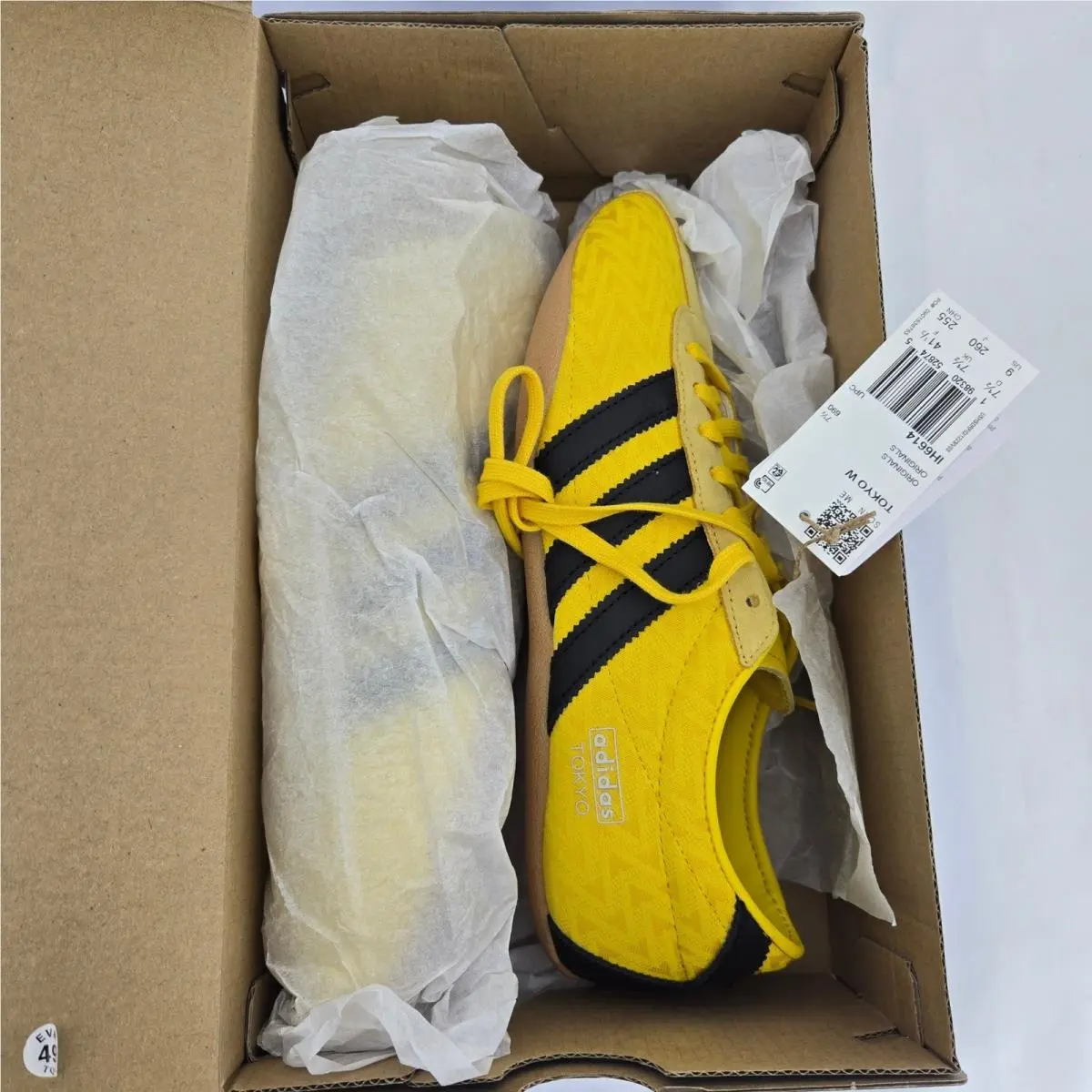 Adidas shoes - adidas Tokyo W - Tokyo - IH6614 - Yellow 11