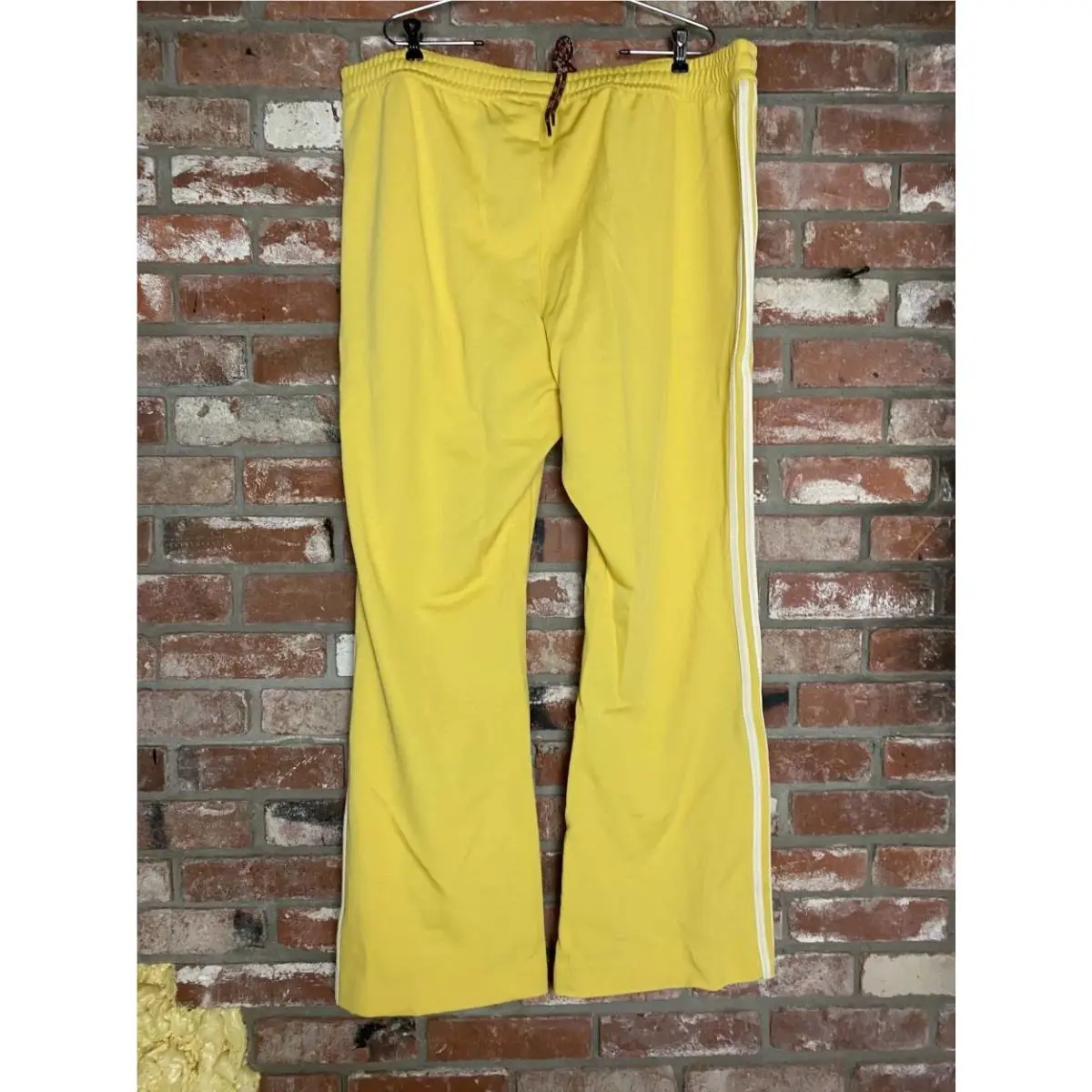 Adidas clothing - Yellow 0