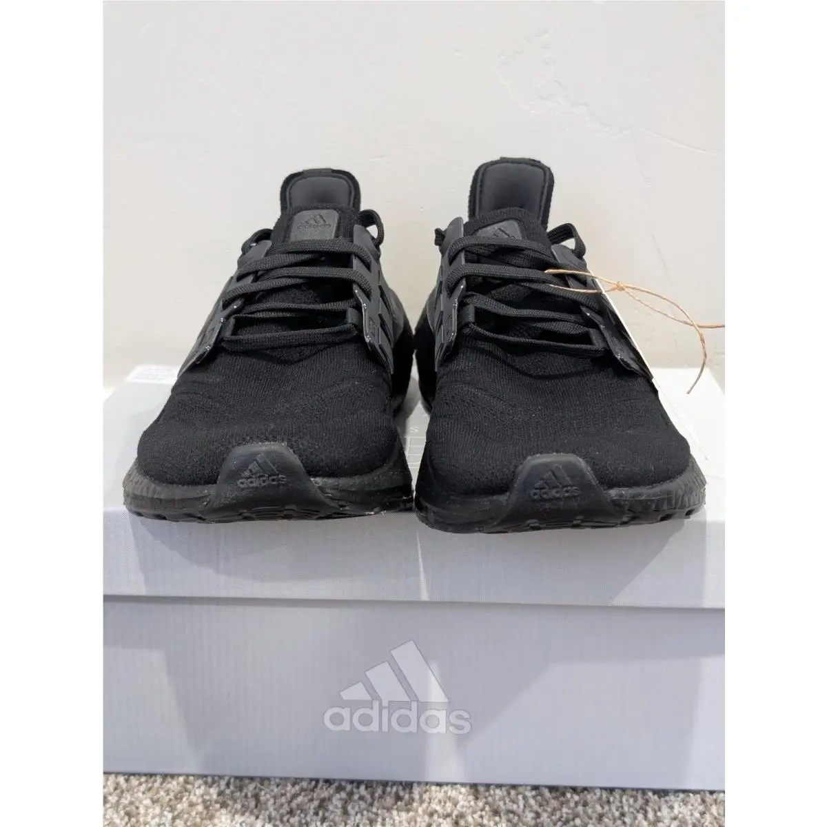 Adidas shoes - Adidas	Ultraboost 22 J - Black 2