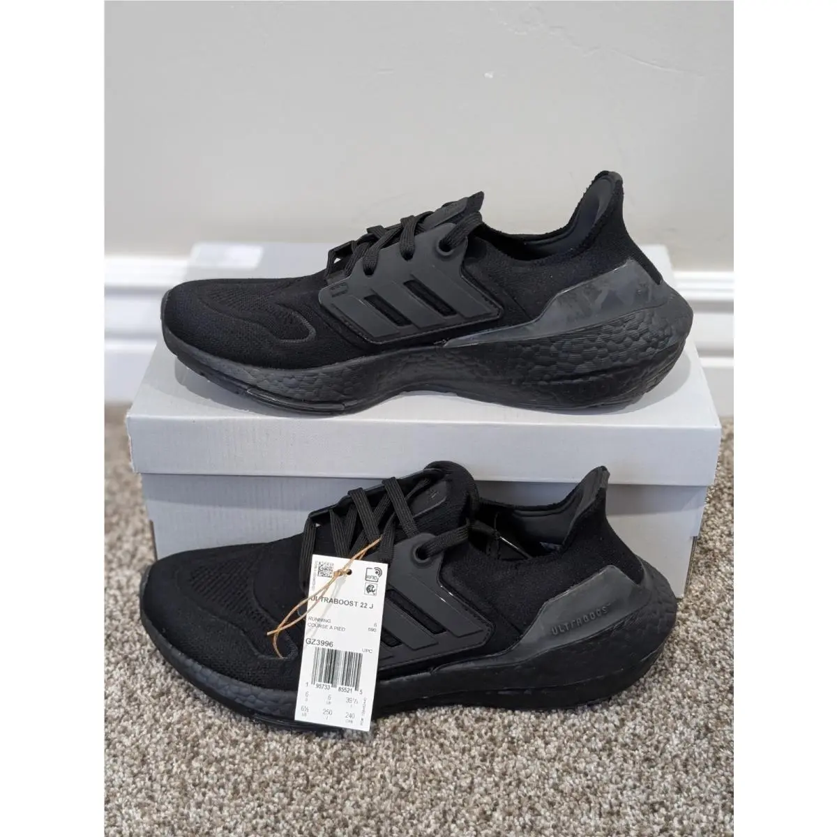 Adidas shoes - Adidas	Ultraboost 22 J - Black 0