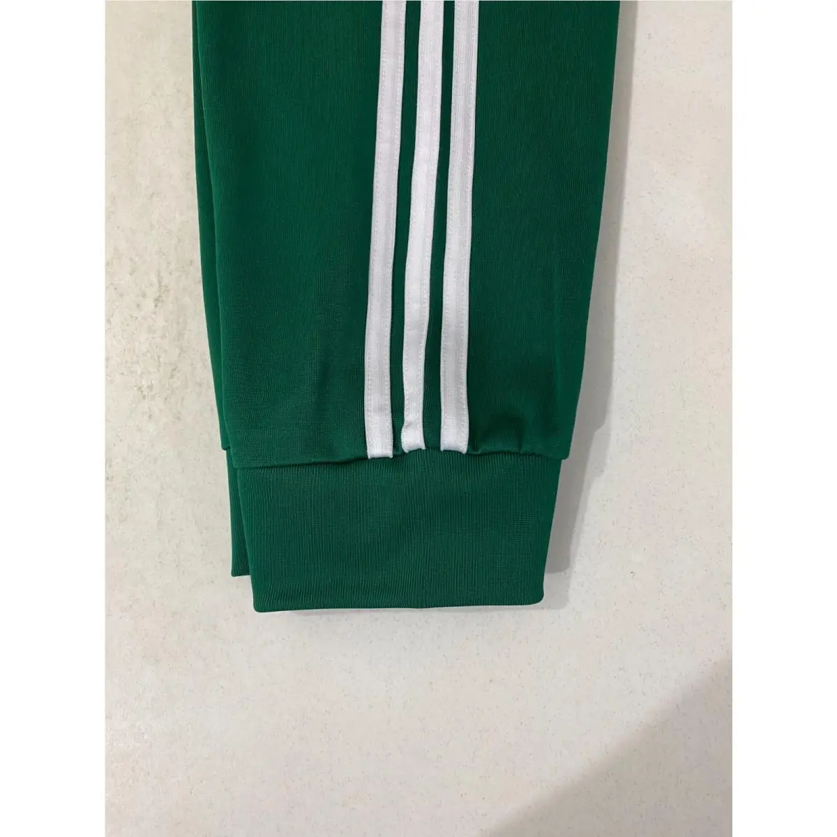 Adidas clothing - Collegiate Green white 4