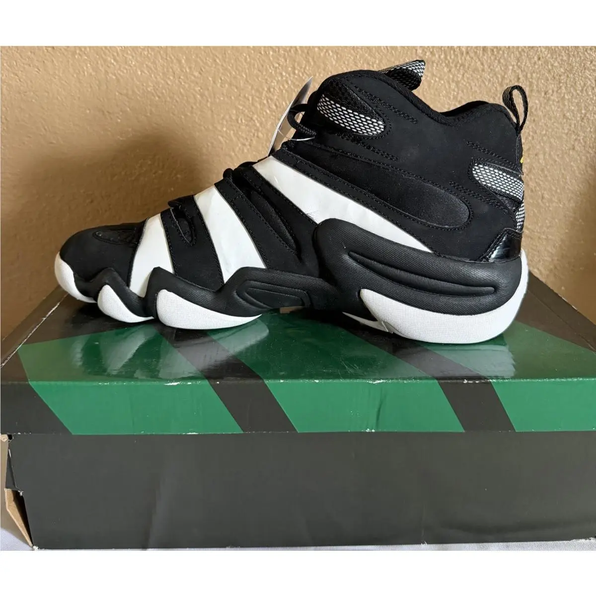 Adidas shoes - adidas Crazy 8 - Crazy - G21939 - Black 3