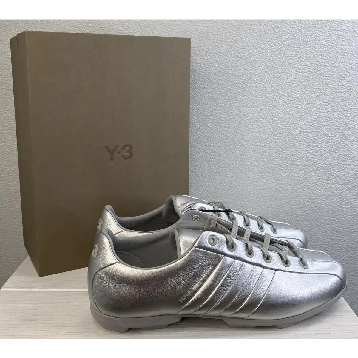 Adidas Y-3 Field Shoes Unisex Size M9 W10 Silver Metallic Leather Soccer Cleats