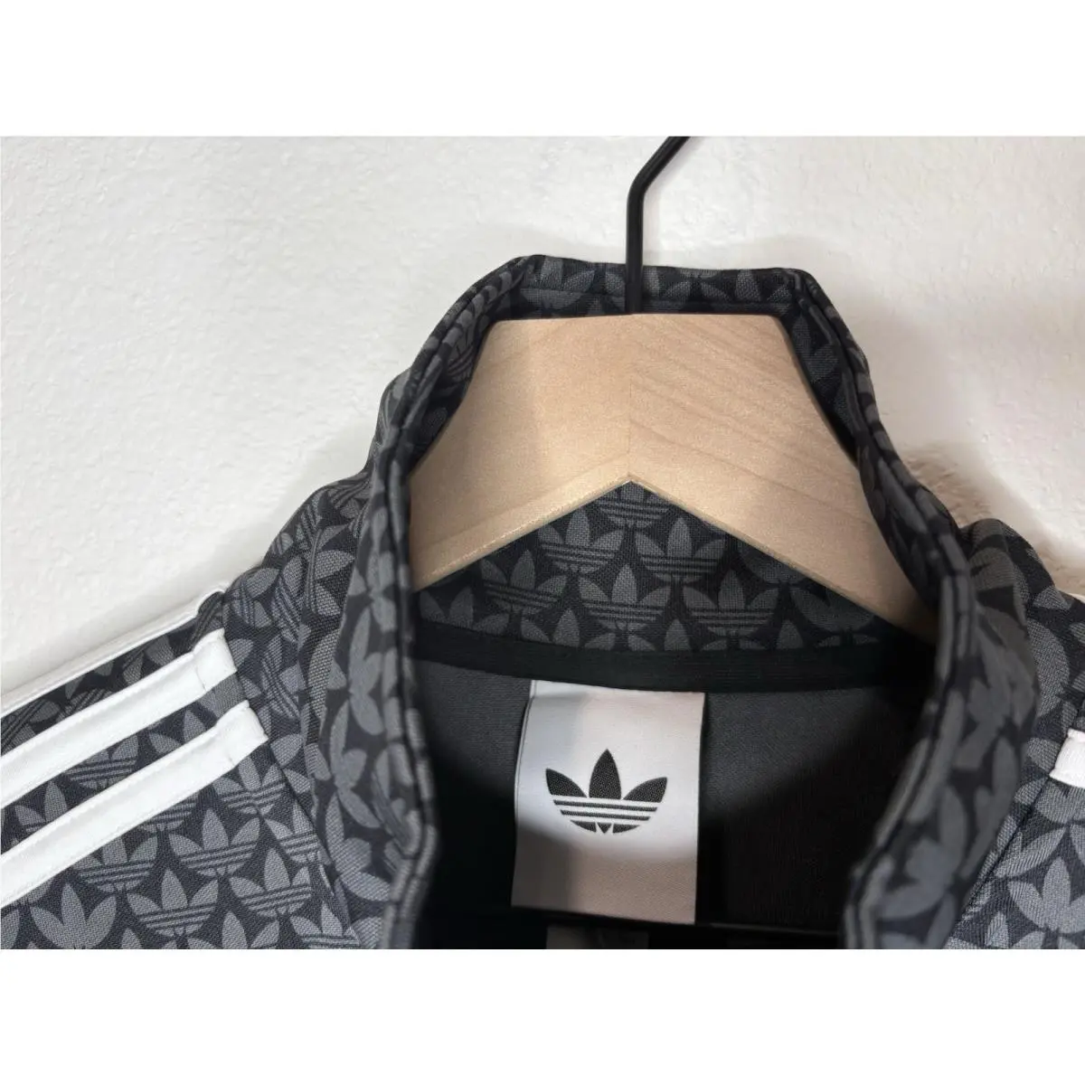 Adidas clothing - adidas Firebird - Firebird - Black 1